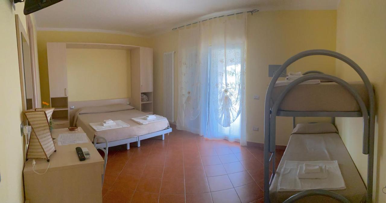 Il Nido Delle Rondini Bed & Breakfast Grottole Exterior photo