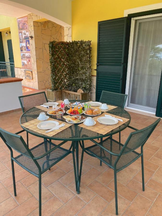 Il Nido Delle Rondini Bed & Breakfast Grottole Exterior photo