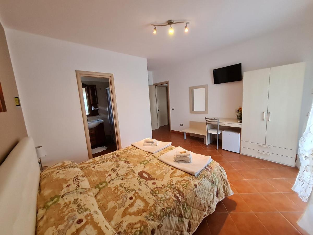 Il Nido Delle Rondini Bed & Breakfast Grottole Exterior photo